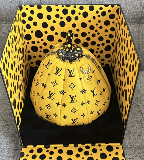 louis vuitton yayoi kusama pumpkin bag|yayoi kusama controversy.